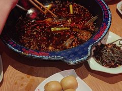 -何师傅美蛙鱼头(汉街店)