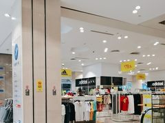 -BIGOFFS 超级折扣(仁恒伊势丹店)