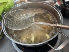 -官塘陈记鱼生·潮汕砂锅粥·牛肉火锅(潮枫路总店)