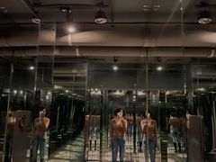 -穹六人间 people 6(岳阳路店)