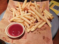 -MARU玛露音乐餐厅(大学路店)