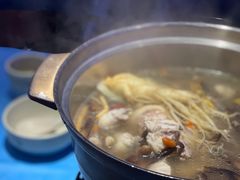 鲜人参锅底-千岛蚝高压锅生蚝·人参火锅(白云万达店)