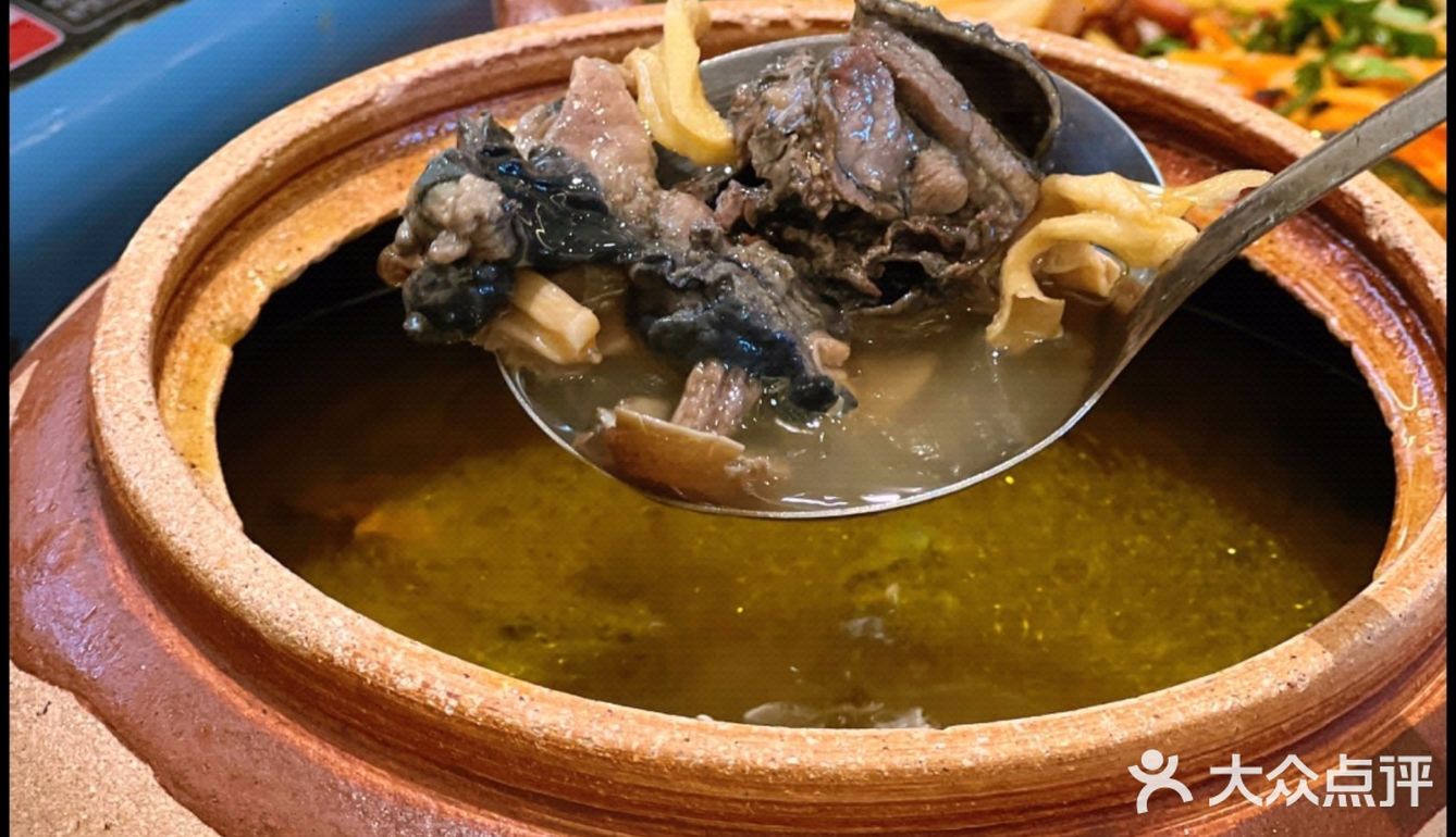 地铁直达、又是在顺城这～逛街、聚餐都方便！