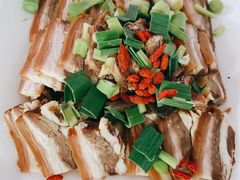 墨脱石锅东山羊-墨脱石锅椰子鸡•香草鸭•东山羊(大东海店)