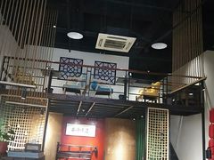 -八月美食小馆(银泰城总店)