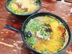 酱香米线-一品飘香米线(一中总店)