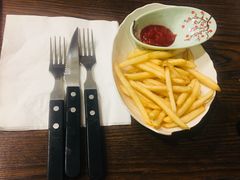 -许榴香西餐厅(台东步行街店)