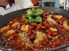 香辣芋儿蛙-付掌柜在成都·热炒砂锅集(金禾店)
