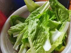 -虹兴砂锅店