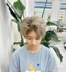 -尤司男士国潮理发馆