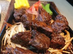 铁锄牛排-穹六人间 people 6(岳阳路店)
