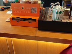-星巴克(青岛火车北站候车大厅店)