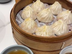 -馋三尺蟹粉小笼(人民广场店)