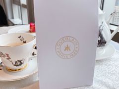 -广州富力丽思卡尔顿酒店