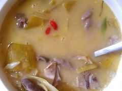 酸菜肚肺汤-金陵精菜馆