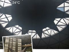 -上海滴水湖皇冠假日酒店