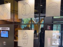 -麦当劳(西丽银座店)