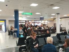 -格拉斯哥国际机场