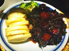 梅干菜红烧肉-老头儿油爆虾·知味杭州(爱琴海购物中心)