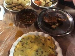 -王万妈卤猪脚(青岩交通路)