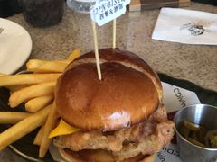 -22ºN BISTRO西餐&酒馆(石奥商业街店)