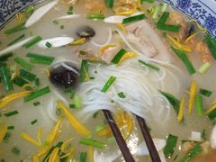 -香麒园·过桥米线·南湖雅宴