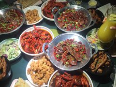 -叶派龙虾•招牌香辣蟹·海鲜(中海国际店)