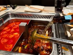 -海底捞火锅鲜切牛肉主题店(长寿路店)
