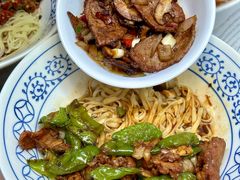 -李与白包子铺(桐梓林店)