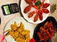 -沪小胖小龙虾(淮海中路旗舰店)