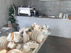 -洪小鹏生活美学馆(领SHOW天地店)