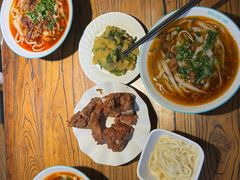 小炖肉刀削面-韩师傅老大同刀削面(北苑路店)