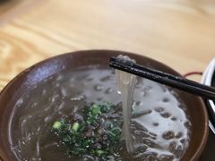 牛肉粉丝汤-桐香园小笼包(百井坊巷店)