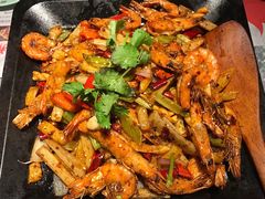 -炭舍干锅·烤鱼(扬名广场店)