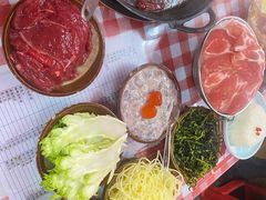 -赵美丽·重庆社区火锅·直营店(火车东站·中豪国际店)