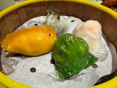 鲜虾饺四拼-蝴蝶里·粤菜·点心(滨江龙湖店)