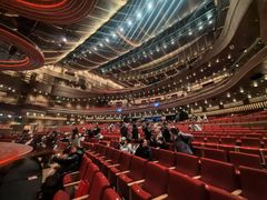 -交通银行前滩31演艺中心