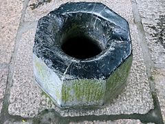 -汇龙潭