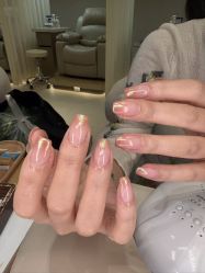-情同手足美甲美睫