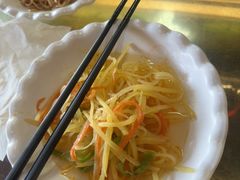 -金杨拉面王小吃面馆·牛三宝面·红烧牛肉粉