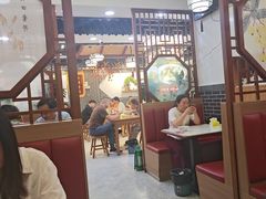-秦君宝手擀菠菜面(金花路店)