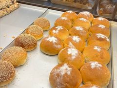 -Dough&Joe团憩(瑞虹天地月亮湾店)