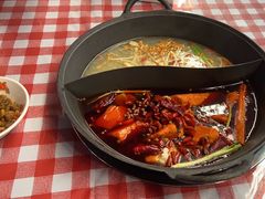 -赵美丽·重庆社区火锅·直营店(火车东站·中豪国际店)