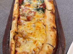 四季皮塔饼-Efes Turkish & Mediterranean Cuisine 艾菲斯餐厅(陆家嘴店)
