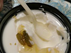 哈萨克酸奶-巴扎美食·新疆菜·西域歌舞表演餐厅(新疆大厦店)
