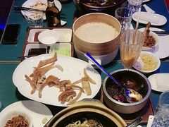 -逸馥荟(人广来福士店)