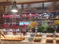 -金滏山烤肉·海鲜·火锅自助餐厅(襄阳万达店)