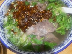-嘻小北·兰州清汤牛肉面(太平洋森活天地店)