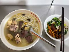 -文山荷鲜居(翠湖店)