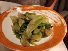 -浅深(世茂滨江精品店)
